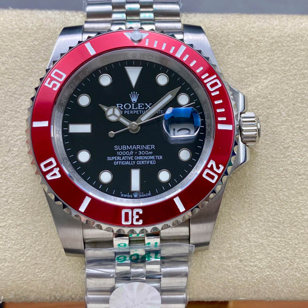 Rolex Submariner Date
