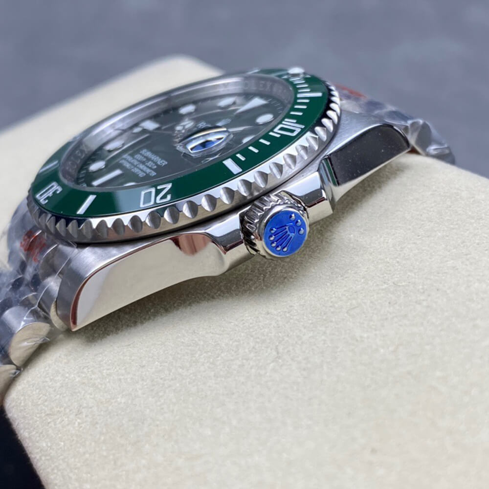 Rolex Submariner Date