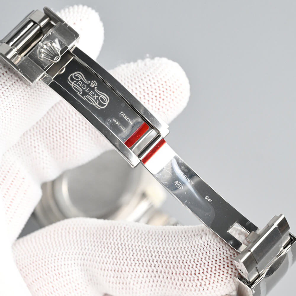 Rolex Submariner Date